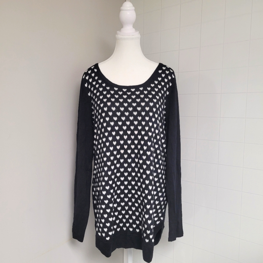Ricki's Heart Pattern Sweater